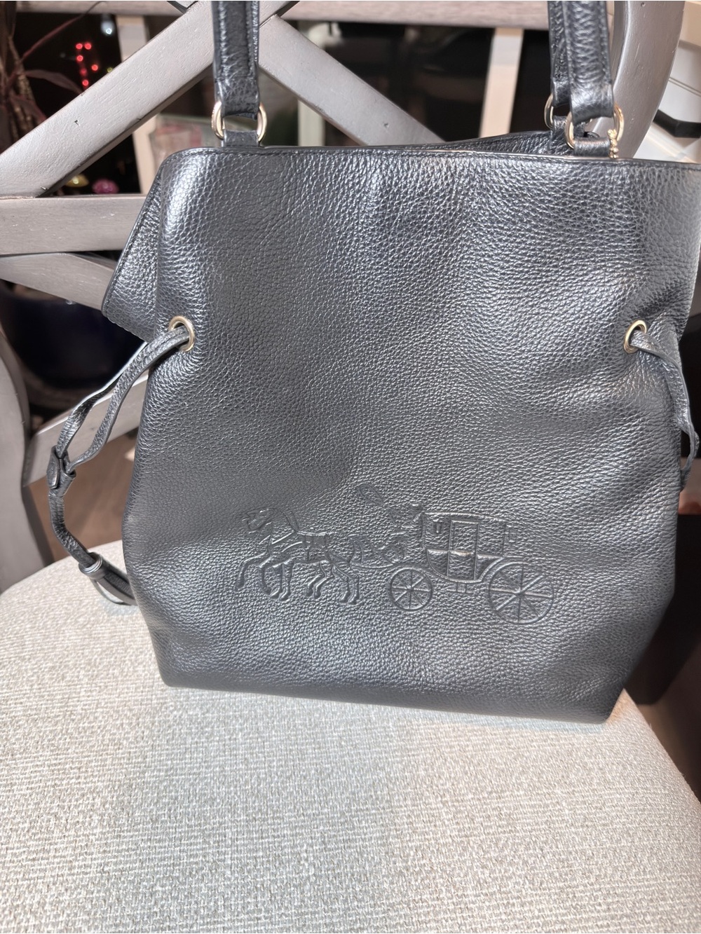 Black Leather Coach Bag (Horse & Carriage)